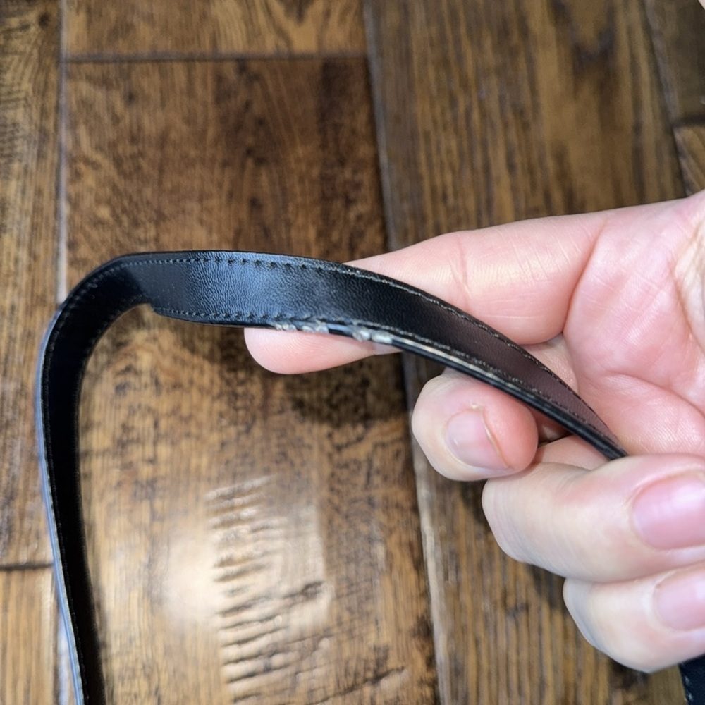 Vera Bradley Shoulder Bag - Picture 4 of 5